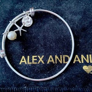 Sea star wrap bracelet